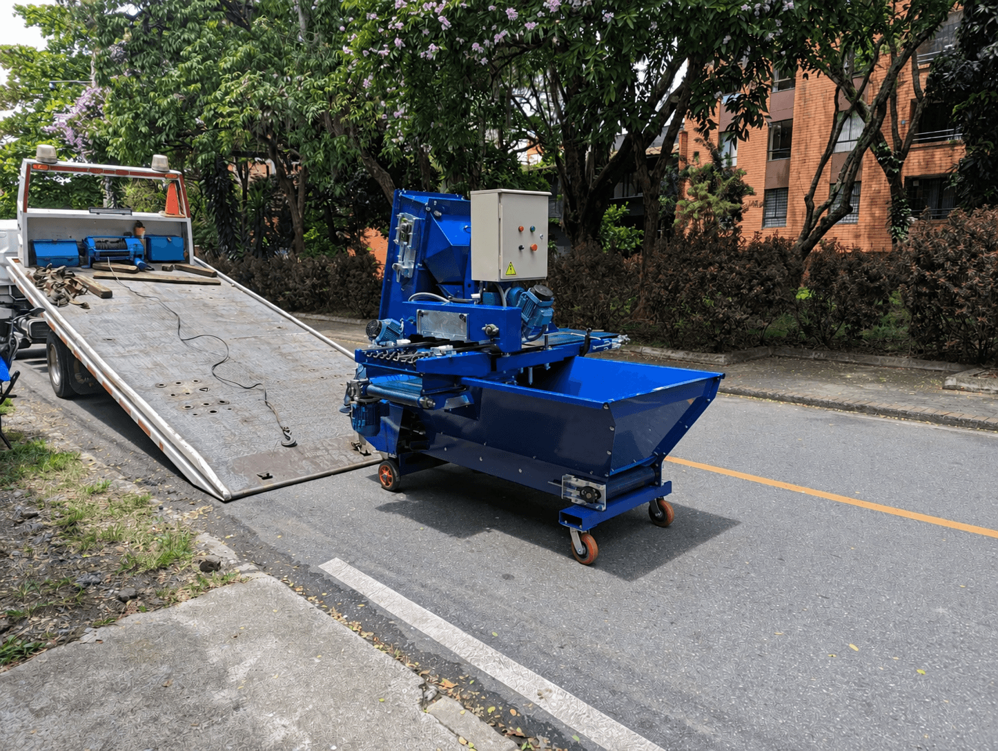 Llenadora de bandejas FillTEC C, equipo fabricado por TECondor